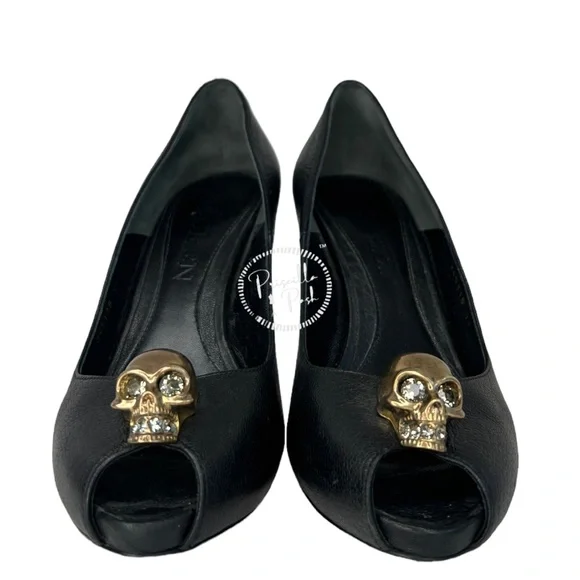 Alexander McQueen Skull Peep Toe Pumps Gold Skull Crystals Black Leather - Picture 12 of 15